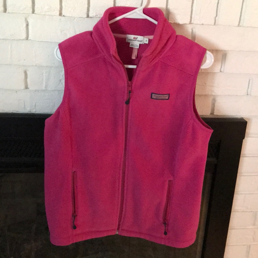 Vineyard Vines fleece vest